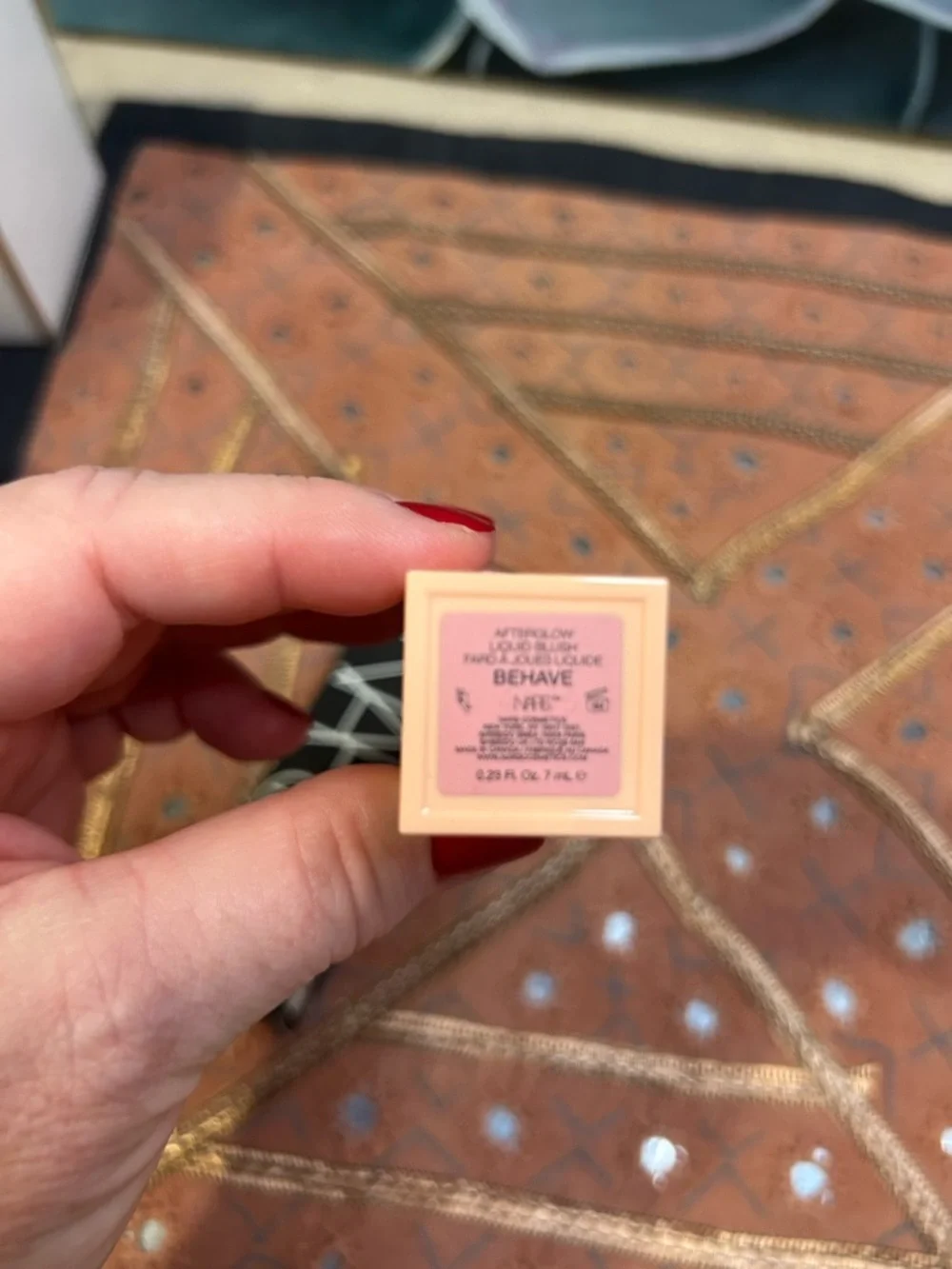 NARS Afterglow Liquid Blush in Behave